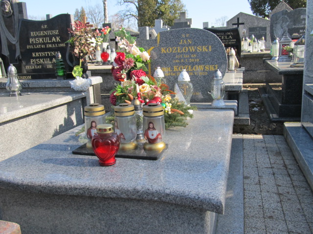 Grób Karol Kozłowski