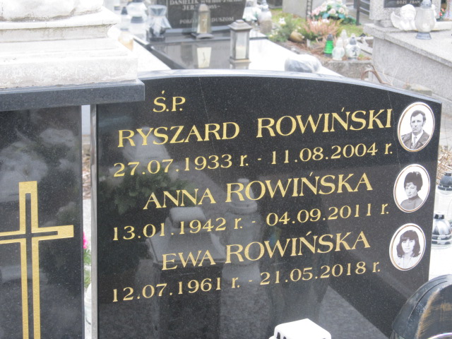 Ewa Rowińska 1961 Kielce - Grobonet - Wyszukiwarka osób pochowanych