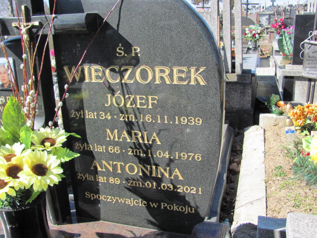 Antonina Wieczorek Kielce - Grobonet - Wyszukiwarka osób pochowanych