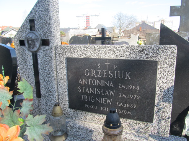 Stanisław Grzesiuk Kielce - Grobonet - Wyszukiwarka osób pochowanych