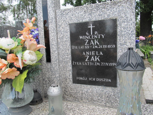 Aniela Żak Kielce - Grobonet - Wyszukiwarka osób pochowanych