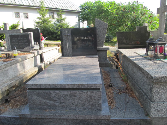 Grób Helena Sarnot