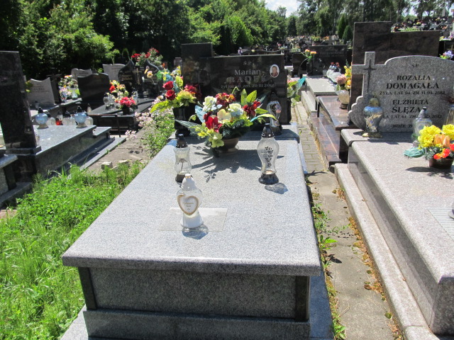 Grób Marian Radek