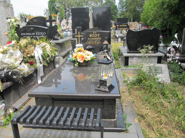 Grób Kazimierz Szot