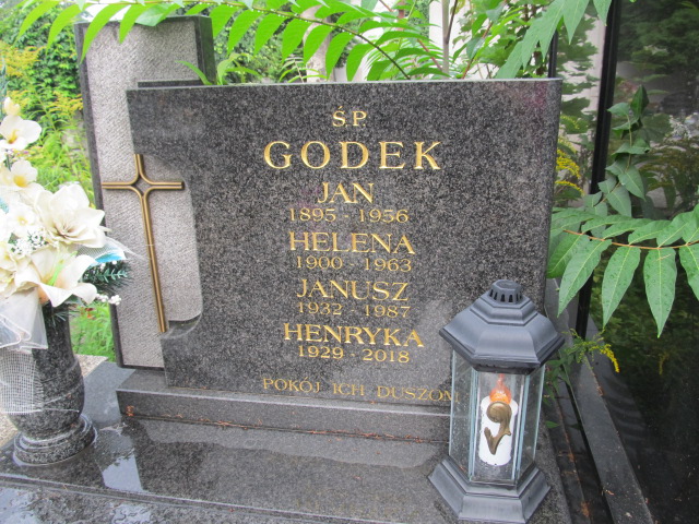 Janusz Godek 1931 Kielce - Grobonet - Wyszukiwarka osób pochowanych