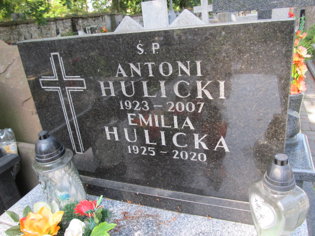 Emilia Hulicka 1924 Kielce - Grobonet - Wyszukiwarka osób pochowanych