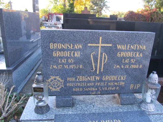Walentyna Grodecka Kielce - Grobonet - Wyszukiwarka osób pochowanych