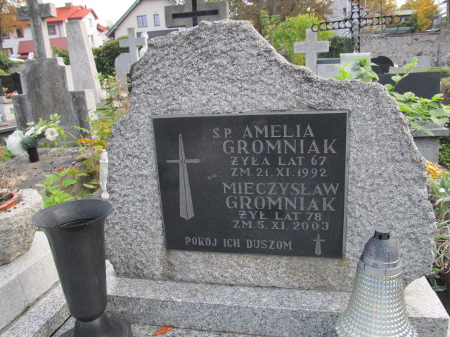 Amelia Gromniak Kielce - Grobonet - Wyszukiwarka osób pochowanych